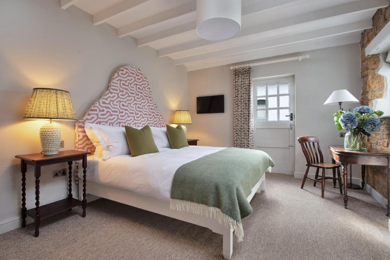 Hotel The Nevill Arms Medbourne Exterior foto